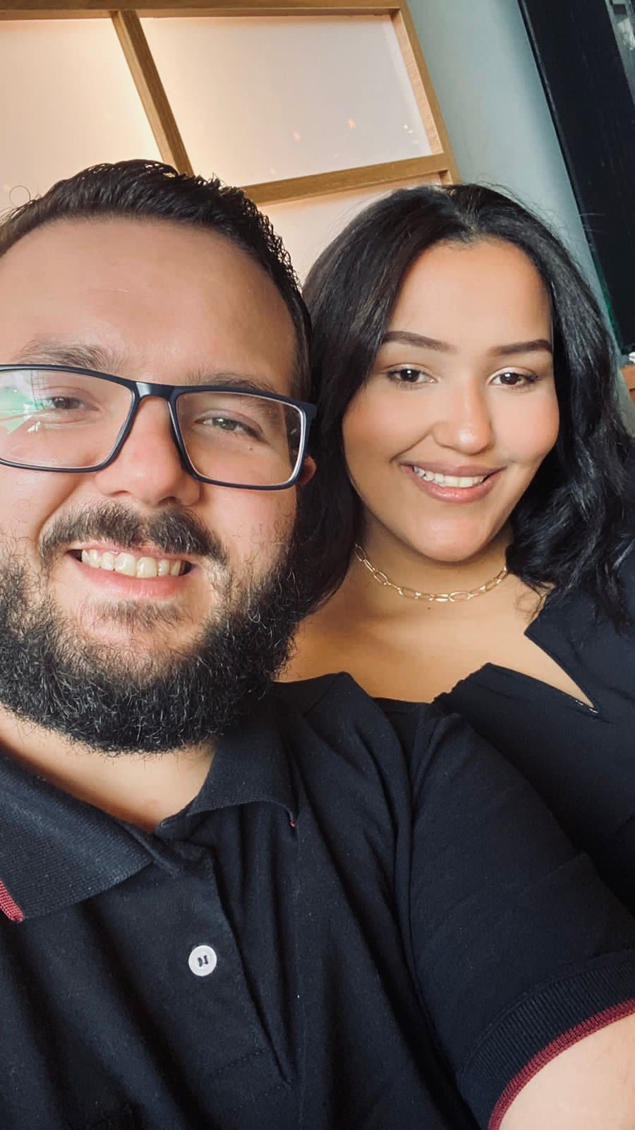 Foto de Rafael e Beatriz com a família